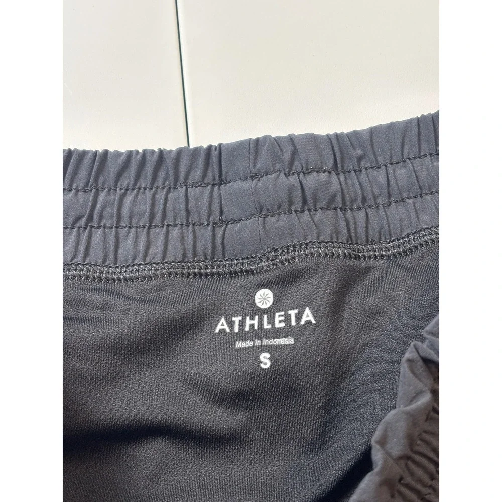 Athleta‎ Mesh Race Run Shorts Womens Small Black Excellent Smocked Waist